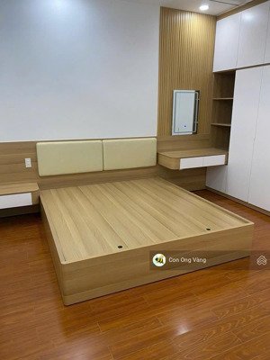 - bán nhà 3 tầng full nội thất kđt hà quang 2 vị trí đẹp giá tốt lh : 