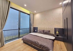 cỗ máy in tiền ngay ngũ hành sơn, 5 tầng hướng nam view núi-biển,dòng tiền 400 triệu/năm!