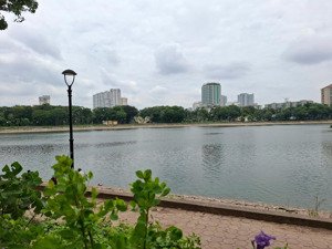 cực hiếm! bán đất view mặt hồ linh đàm 63m2 đường nhựa ô tô tránh giá chỉ 20 tỷ