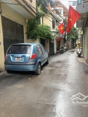 bán nhà xuân thuỷ cầu giấy dt 42/45m x 4t x mt 3,5m giá 13,5 tỷ có thương lượng