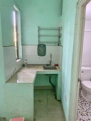 cho thuê phòng khép kín ngách 24 ngõ 138 xuân la 3.5 triệu/tháng
