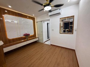 chuyển nhượng chgelexia 885 tam trinh - yên sở -view hồ điều hòa. dt: 72.6m2. có 2 ngủ.
