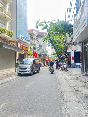 nhà mặt phố nguyễn đổng chi 85m2, lô góc, kinh doanh ô tô tránh, giá: 33.8 tỷ, lh: 