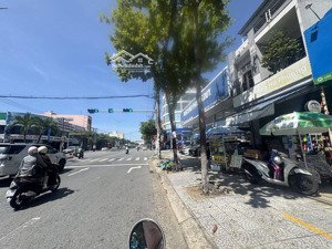 bán nhà cấp 4 mt nguyễn hữu thọ - ngay phan đăng lưu - 125m2 - ngang 5m. lh 