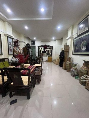 gấp bán nhà mặt phố đỗ ngọc du giá cắt lỗ chỉ 32 tỷ sở hữu ngay 75m2 5 tầng hai bà trưng