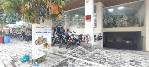 (máy in tiền 250tr/tháng)siêu phẩm 10t mặt phố lạc long quân 156m2 - vị trí đẹp ôm trọn view hồ tây