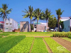 [ ô tô đào văn tiến - sát đường nguyễn khuyến ] * cách biển hòn chồng : 2km giá: 3 tỷ 450 triệu