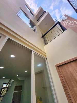 gấp bán ,giảm thêm 1tỷ nhà 4 tầng, 56m2,hương lộ 2 , hxh tới nhà giá còn lại chỉ 5,35 tỷ (b3)