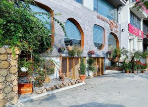 cho thuê mặt bằng 250m2 mặt phố nguyễn cơ thạch, nam từ liêm 1 tầng mặt tiền: 25m lô góc cafe nh
