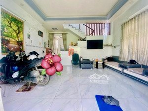 cg hẻm xe hơi - lò lu - trường thạnh - nhà 2 tầng - 96m2 (ngang 6 m) - giá hơn 5 tỷ