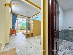 phòng trọ giá rẻ đủ nội thất bancol tại đường c18 p.12 tân bình