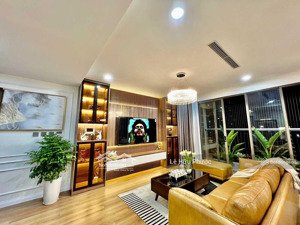 chính chủ cần bán căn dual key 140m2 x 4 ngủ, view hồ, ban công đông nam cực thoáng, giá 10 tỷ