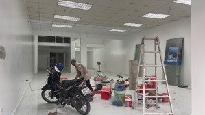 cho thuê nhà mặt phố nguyễn trãi, 75 triệu, 180m2, giá siêu hời, chính chủ