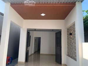 nhà mới xây 1tỷ850 - ấp 4 long hậu giáp nhà bè 500m - đường lê văn lương