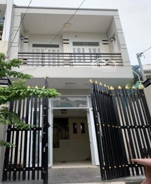 nhà 2 lầu lê văn việt, mặt chợ hiệp phú, kd buôn bán tốt, 60m2 chỉ hơn 4t. đường thông - rộng