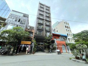 tòa nhà mặt tiền cộng hòa, q. tân bình - dt: 10x30m - hầm 8 tầng - hđt: 300 triệu - giá: 55 tỷ