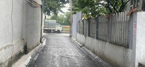 cần bán lô đất đẹp thôn đoài xã phúc thịnh mới (nam hỗng cũ) sát hồ điều hoà ô tô đỗ cửa