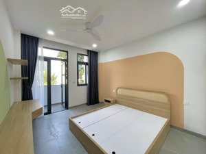 căn hộ studio ban công siêu xinh ngay đảo kim cương - đầy đủ tiện nghi - chỗ đậu xe oto - cho pet