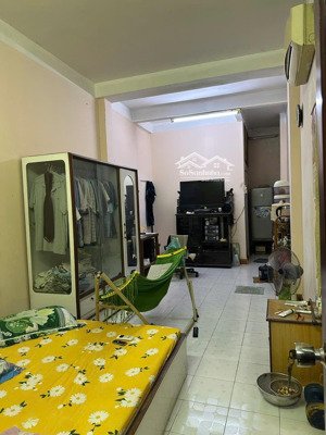 nhà q1 diện tích lớn, xây chdv tương lai giữ tiền