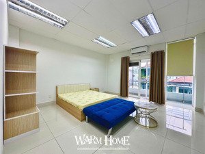 siêu phẩm căn hộ 1pn có bancol thoáng, rộng 50m2, bếp riêng ngay chợ bà chiểu