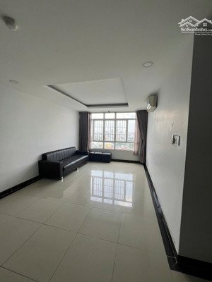 cho thuê căn hộ cc chánh hưng giai việt, 14 triệu, 150m2, 3pn, 3wc. lh 