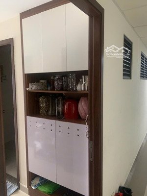 bán căn hộ 70 m2 , 2 pn , 2 wc , view mát , nội thất đẹp, giá 3,1 tỷ lh sơn