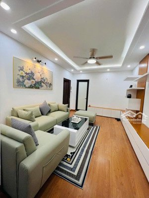 bán căn hộ chung cư tt phố giảng võ, ba đình, cạnh hồ giảng võ, 100m2, 3pn, giá 6.8 tỷ