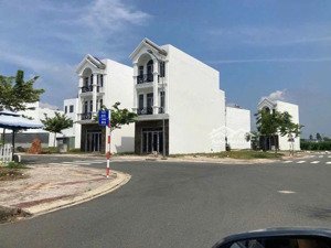 đất sổ sẵn, ngay kcn vsip 2, dân cư đông đúc