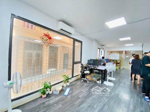 chính chủ cho thuê văn phòng 110m2 tại mặt phố vũ trọng phụng giá 22 triệu gọi em quân 