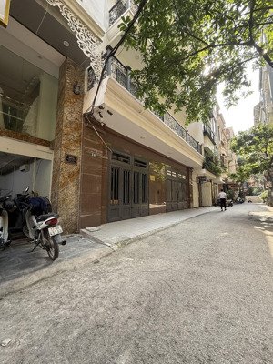 phân lô trần quang diệu - hoàng cầu 86m2 mặt tiền 6,6m gara - thang máy khu vực dân trí cao