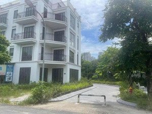 bán căn biệt thự lô góc 3 mặt thoáng xuân phương, nam từ liêm xây 4 tầng, 184m² view thoáng