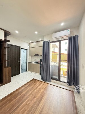 toà chdv nguyễn văn huyên, nguyễn khánh toàn 70m2, 8t, 14pkk, có pccc, dòng tiền 65tr/ tháng
