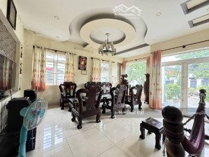 biệt thự sân vườn 318m2 - 17.5 tỷ - mặt tiền đường, ngay phường hiệp phú - quận 9 - thủ đức