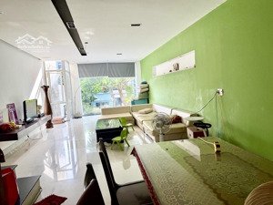 9.x tỷ - đầu tư! cần bán gấp! nhà 5 tầng mặt tiền đoàn khuê 10.5m, đoạn đẹp kđt nam việt á