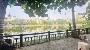 bán nhà đất siêu đẹp mặt tiền rộng mặt hồ văn chương giá chỉ 56 tỷ