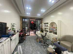 nhà đep . phố thái thịnh , trung tâm đống đa . dt 52m , 5t , ô tô , kd , giá siêu tốt , nhỉnh 17 tỷ