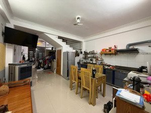 siêu phẩm 2 tầng dũng sỹ thanh khê.sát biển nguyễn tất thành.vị trí đẹp vừa ở , kinh doanh.chí chủ