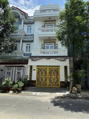 nhà 1 trệt 2 lầu đường số 1, kdc nam long, p. cái răng, cần thơ