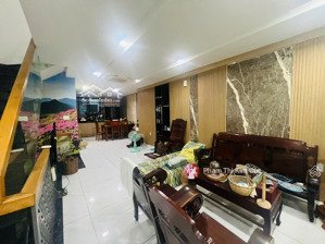 hót mua ngay mặt tiền kinh doanh shophouse 4 tầng giá 19,5 tỷ nhà hoàn thiện sẵn ở kinh doanh ngay