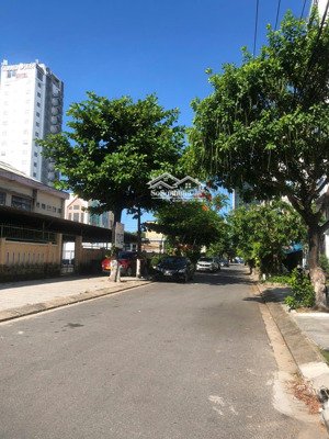 bán lô đất gần biển 100m2 đường phạm thiều gần ngay bãi tắm phạm văn đồng. sơn trà.