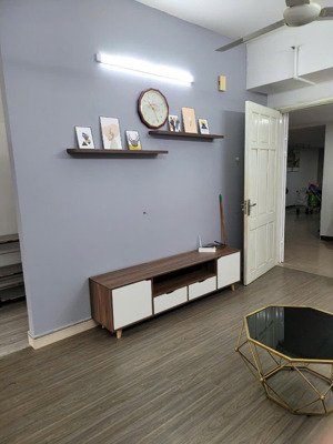 cho thuê chung cư c14 - bộ công an tố hữu, 2pn, full đồ 12triệu/th, vào ở ngay