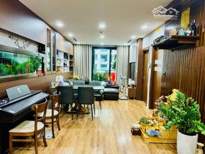 bán căn góc 3pn-2wc 105m2 chung cư cao cấp the legend. bc đông nam, full đồ, tầng trung. giá 9,6 tỷ