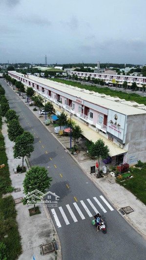 bán nhà mặt phố tại d27, hòa phú, thủ dầu một, 3,88 tỷ đang cho thuê 12tr/m2 kinh doanh thuận lợi