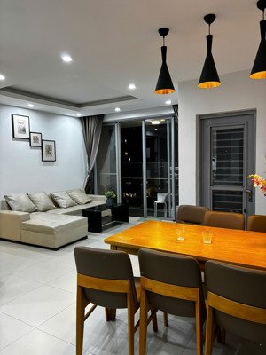 siêu giảm giá cc green valley chỉ còn 8,35 tỷ, 96m2, 2pn, 2vs view thoáng mát