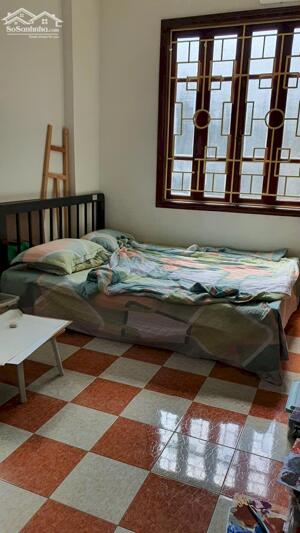 Cho nữ thuê phòng trọ 20m2, tầng 3, không chung chủ tại ngõ 6B Thành Công, Ba Đình, Hà Nội