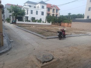 bán 50m2 đất kd , vân nội, đông anh, hn. chỉ 4 tỷ, ,lô góc 2 mặt tiền, đường ô tô tránh 
