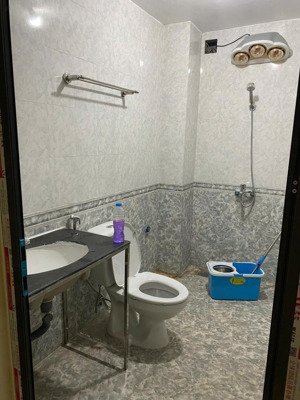cho thuê phòng tầng 4 tại ngõ 211 khương trung