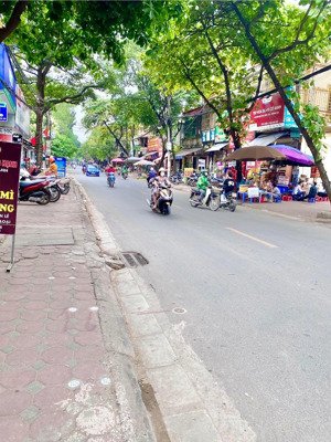 mặt phố hoàng quốc việt - trần cung - ôtô tránh - kinh doanh - cạnh mặt ngõ - siêu thoáng