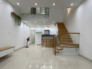 bán nhà 2 tầng kiên cố trung tâm đảo vip hòa xuân gần nguyễn phước lan, đà nẵng giá tốt chỉ 7,9 tỷ