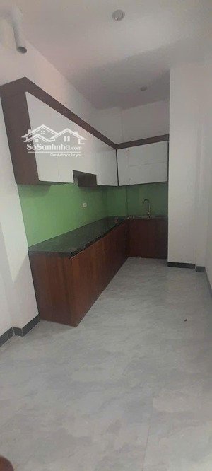 cần bán nhà 5 tầng chủ cần tiền nên giá mềm